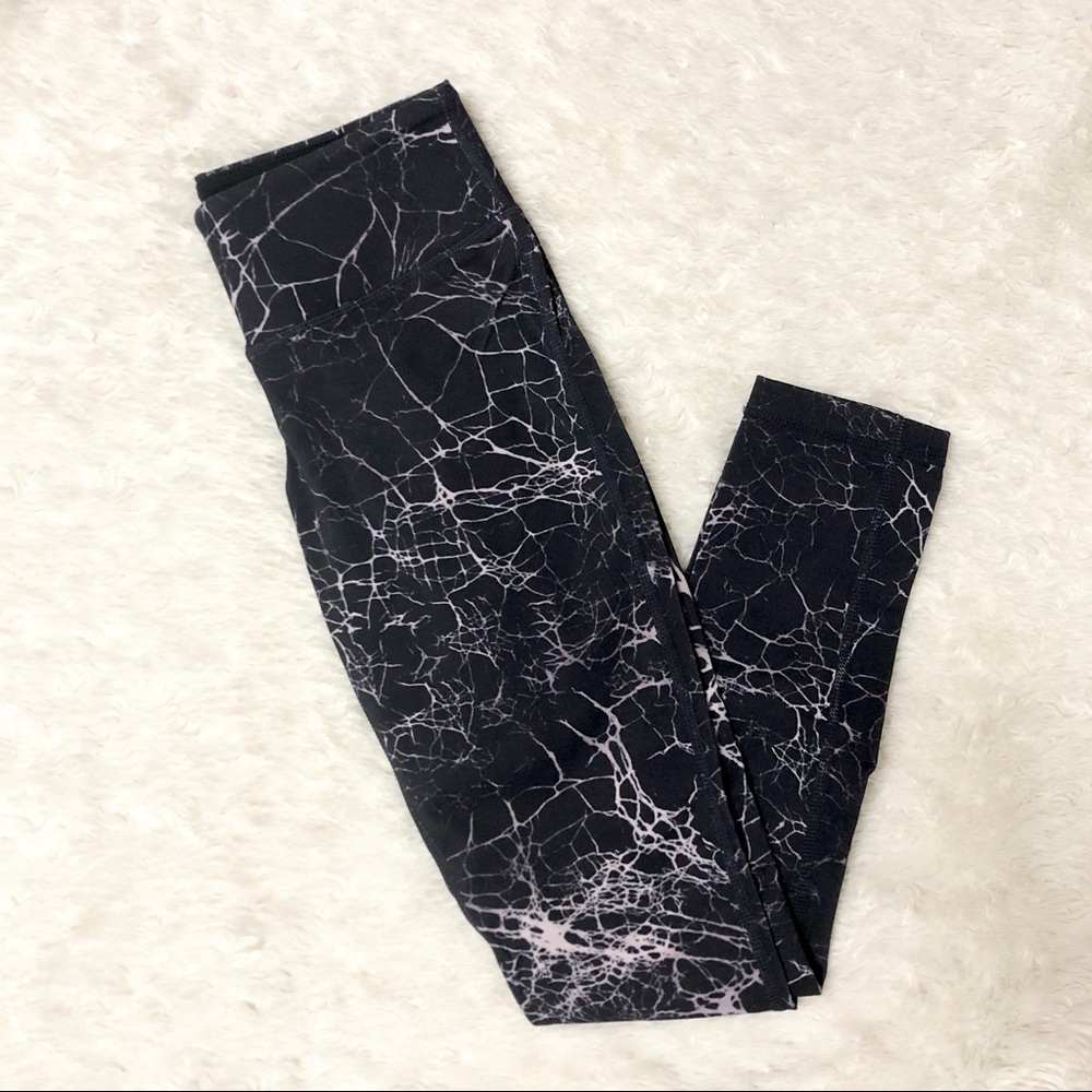 Parklife (Aritzia) Black and White Marble Leggings